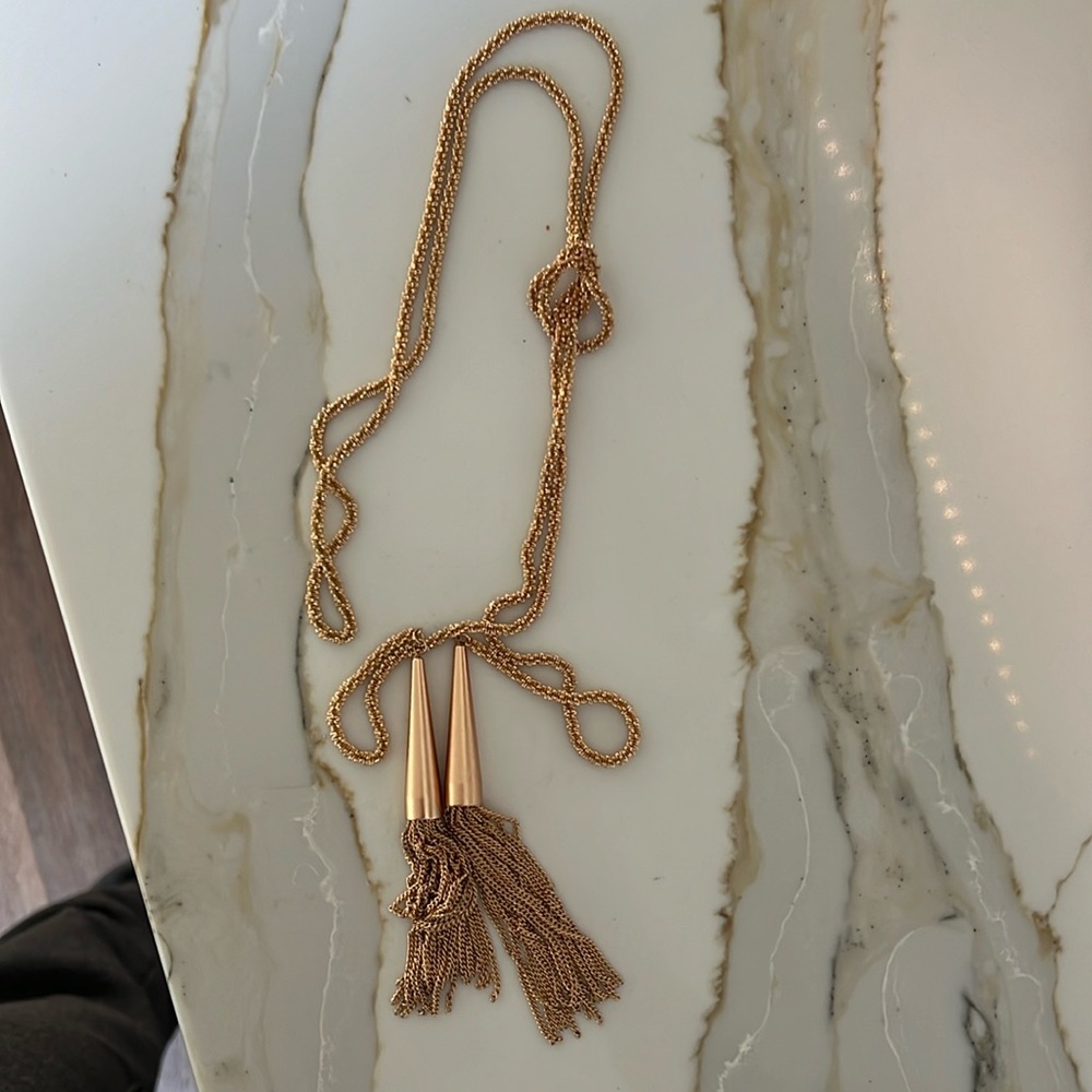 Kendra Scott long necklace